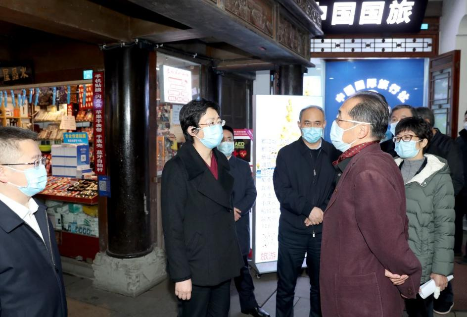 省委常委、市委书记施小琳调研集团旗下旅行社网点惠企纾困落真相形 - 新利体育