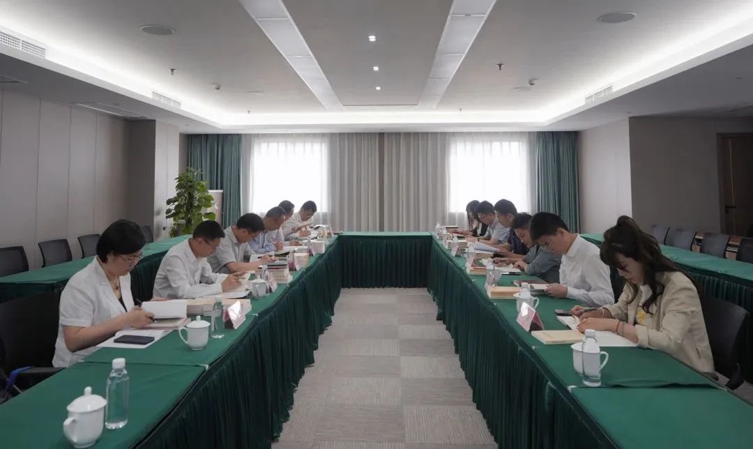 省新利体育集团党委学习贯彻习近平新时代中国特色社会主义头脑主题教育念书班开班 - 新利体育