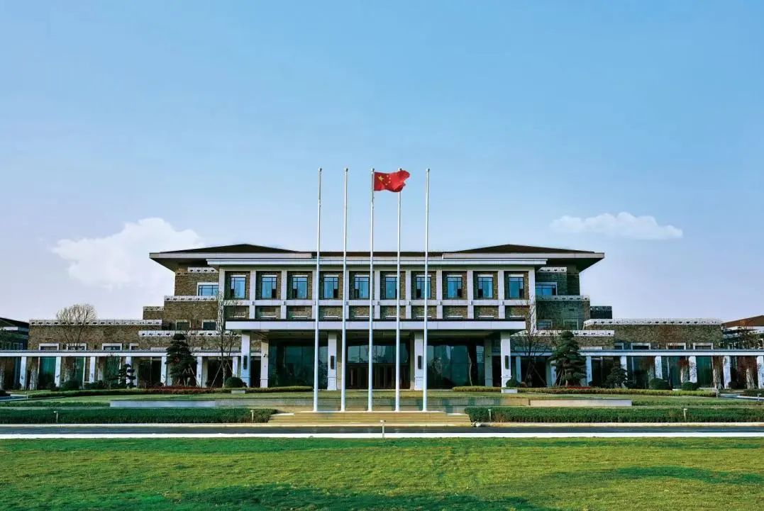 四川新利体育集团荣获“2023中国（行业）十大立异品牌” - 新利体育