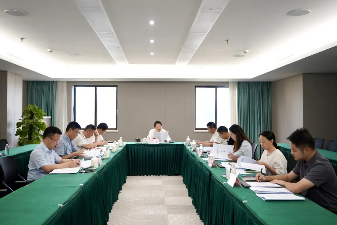省新利体育集团党委书记、董事长任丁主持新利体育党校第2次校务委员会聚会 - 新利体育