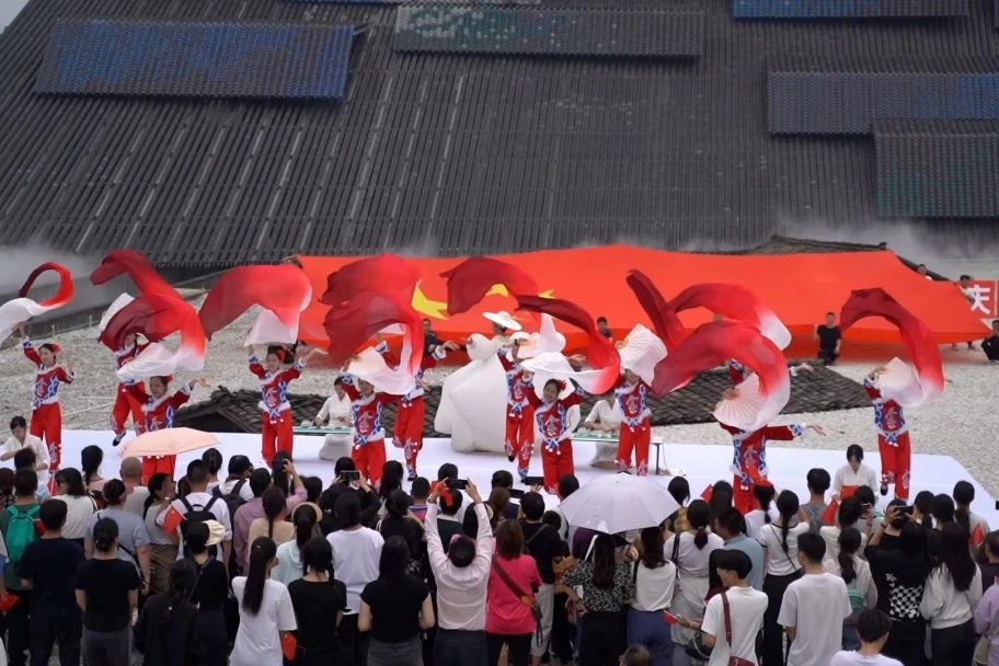 万千气象，，，精彩纷呈！省新利体育集团中秋国庆假期游客接待量立异高！ - 新利体育