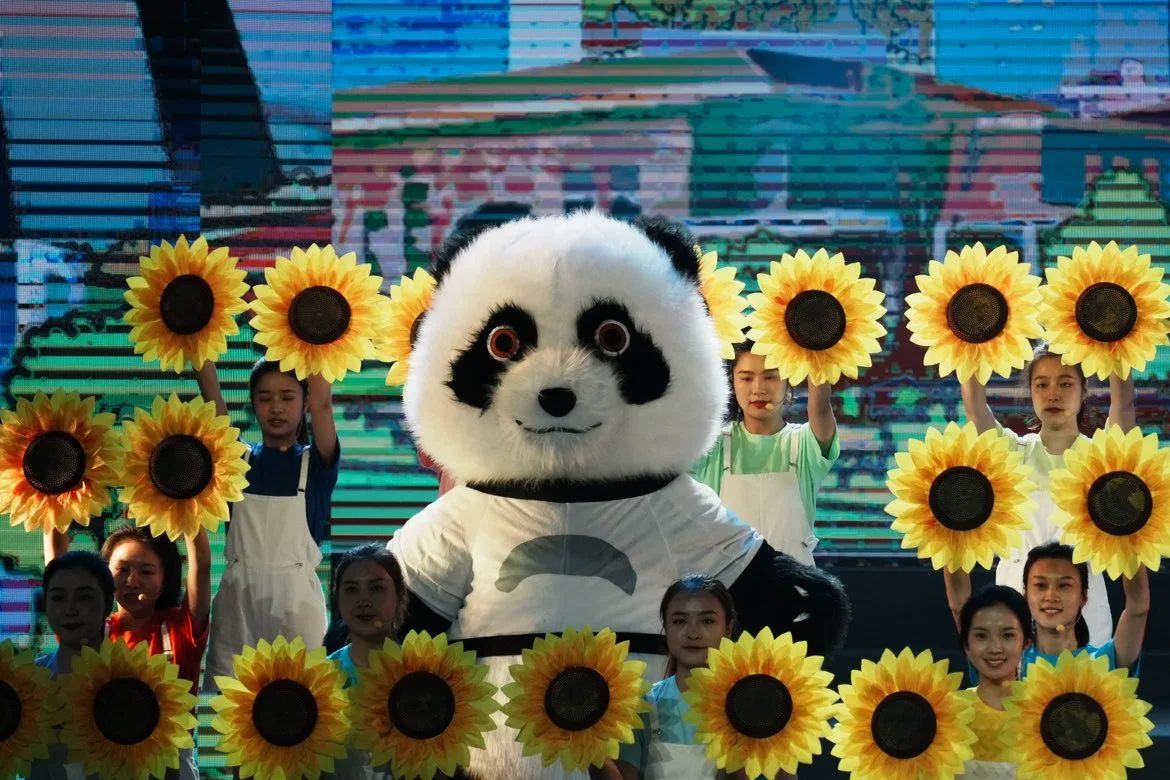 向优美出发 省新利体育集团精彩亮相省属羁系企业文艺汇演 - 新利体育