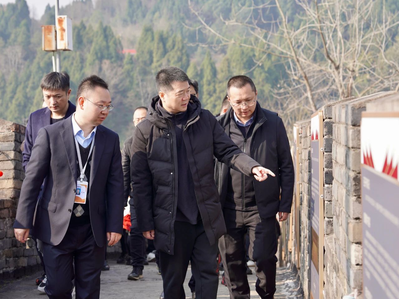 省新利体育集团党委书记、董事长游勇检查督导春节清静生产事情并探望慰问坚守岗位的一线干部员工 - 新利体育