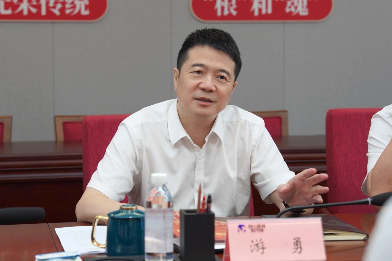 省新利体育集团与中国广电四川公司举行座谈交流会 - 新利体育