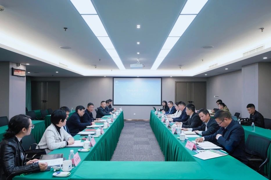 省新利体育集团与青川县举行座谈交流会 - 新利体育