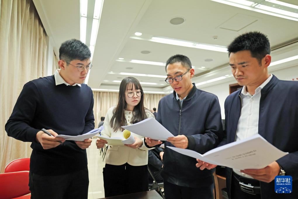 听民意 汇民智丨倾力打造相同交流“直通车”，，，，，2025年旁听天下两会事情这样开展