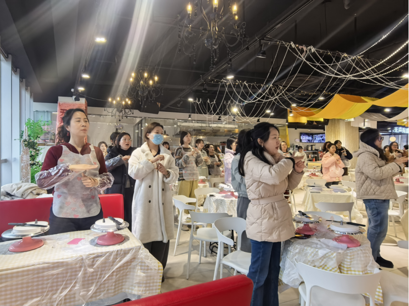 省新利体育集团下属企业组织开展“三八”国际劳动妇女节主题运动 - 新利体育