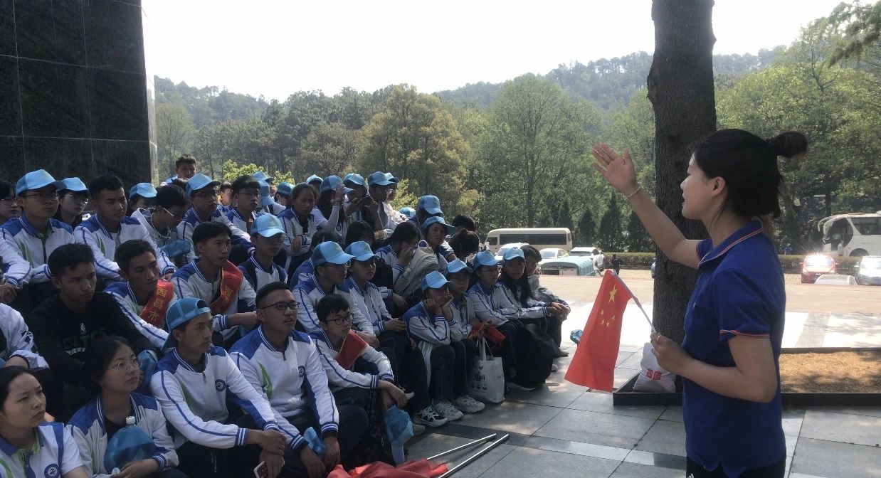 省新利体育集团宽大团员青年扎基础职岗位为集团高质量生长孝顺青春实力 - 新利体育