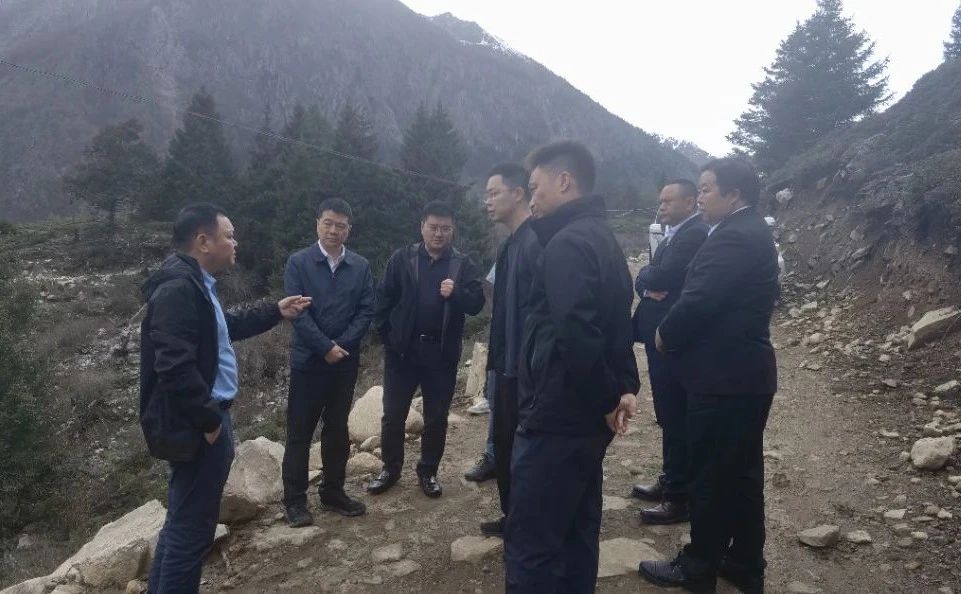 省新利体育集团与甘孜州举行座谈交流会 - 新利体育